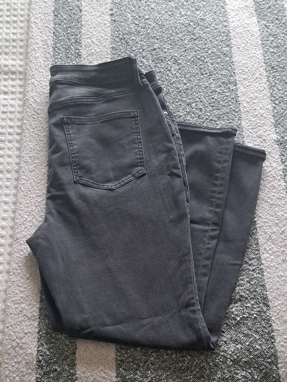 Chico's High Waisted Women's Charcoal Skinny Jeans